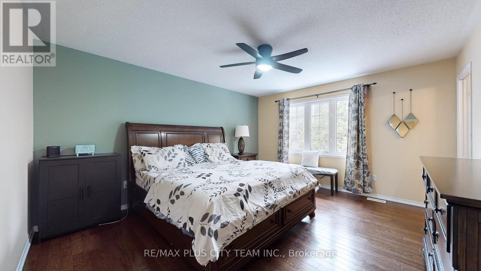 16 Edison Way, Whitby, Ontario  L1R 0M3 - Photo 26 - E13030064