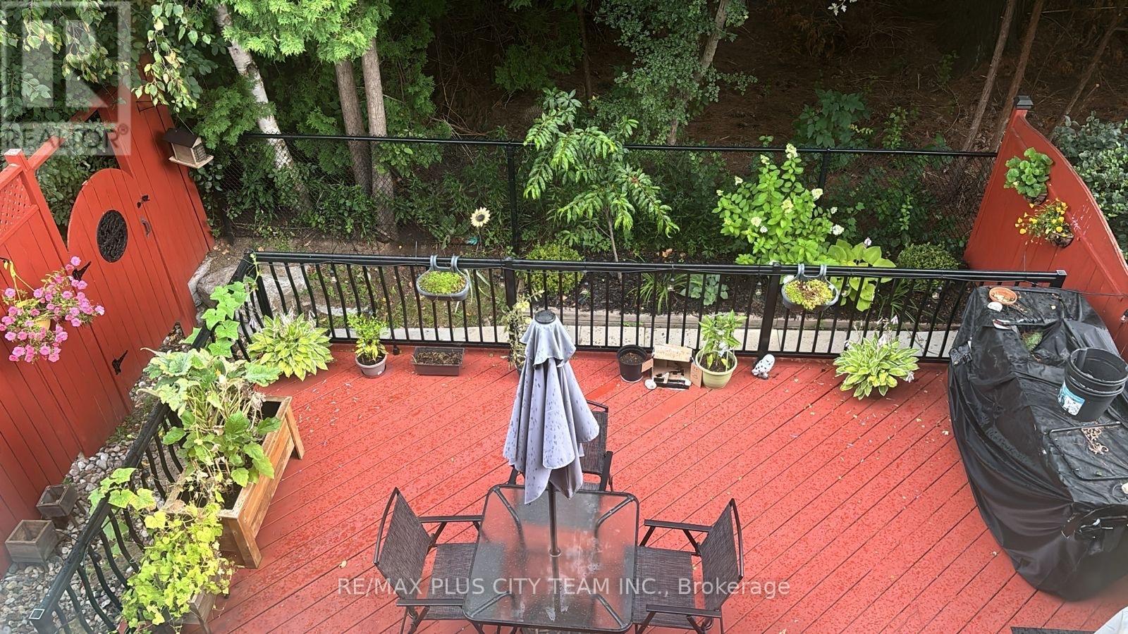 16 Edison Way, Whitby, Ontario  L1R 0M3 - Photo 41 - E13030064