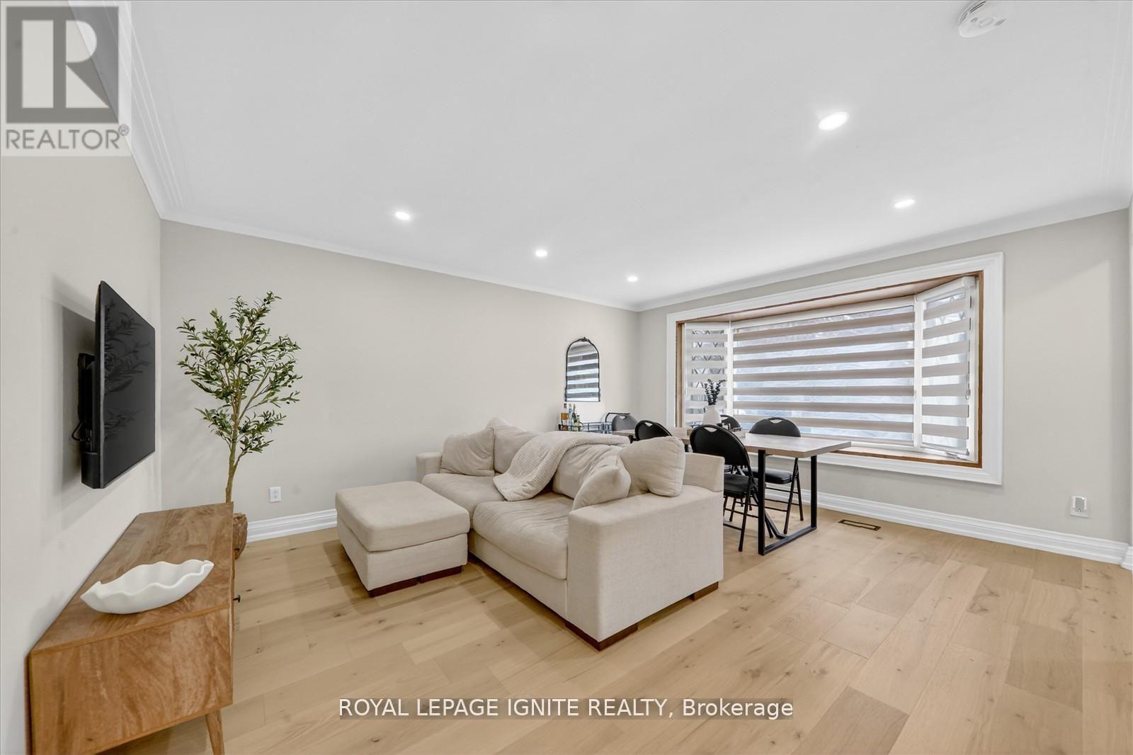 54 Bobmar Road, Toronto, Ontario  M1C 1C9 - Photo 10 - E13030070