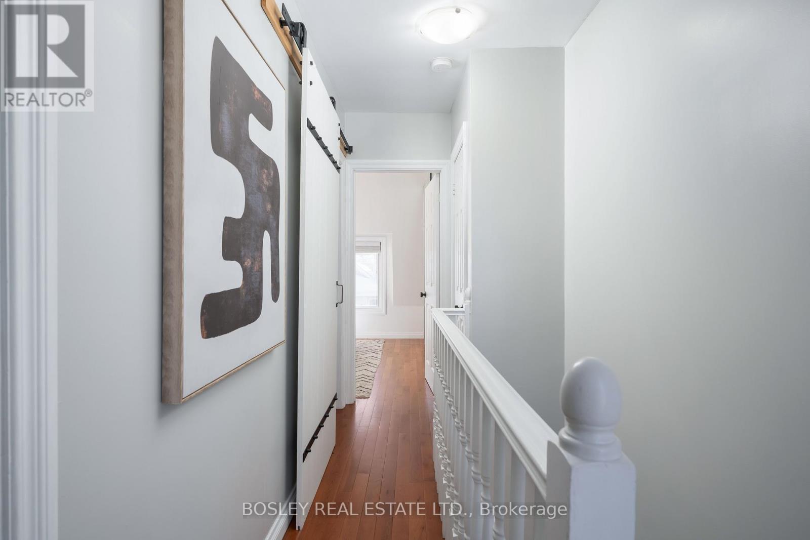 24 Queensdale Avenue, Toronto, Ontario  M4J 1X9 - Photo 13 - E13030114