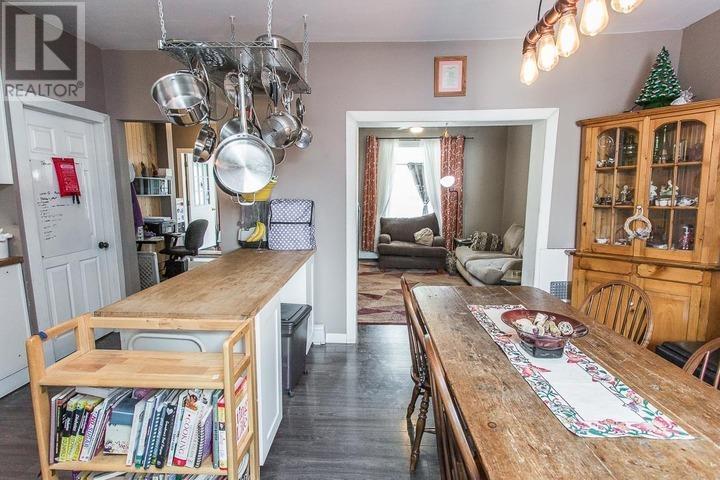 60 Cathcart St, Sault Ste. Marie, Ontario  P6A 1E1 - Photo 6 - SM260404