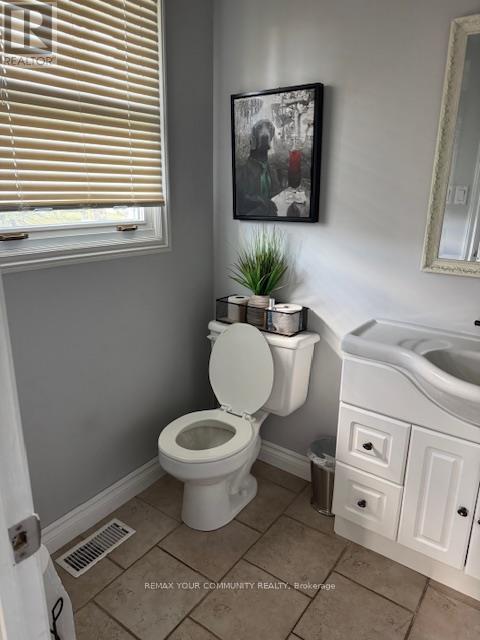 72 Douglas Street, Georgina, Ontario  L0E 2R0 - Photo 20 - N13029700