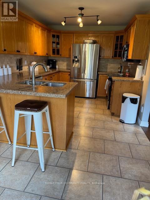 72 Douglas Street, Georgina, Ontario  L0E 2R0 - Photo 6 - N13029700