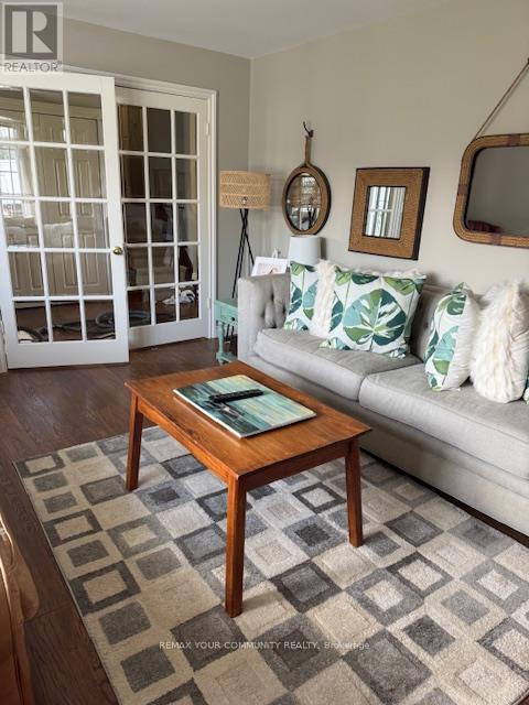 72 Douglas Street, Georgina, Ontario  L0E 2R0 - Photo 8 - N13029700