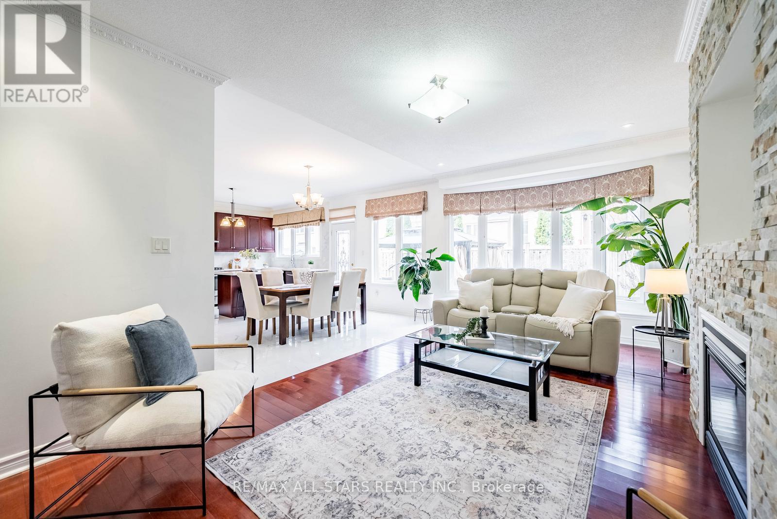 38 Sugardale Street, Whitchurch-Stouffville, Ontario  L4A 0B7 - Photo 26 - N13029900