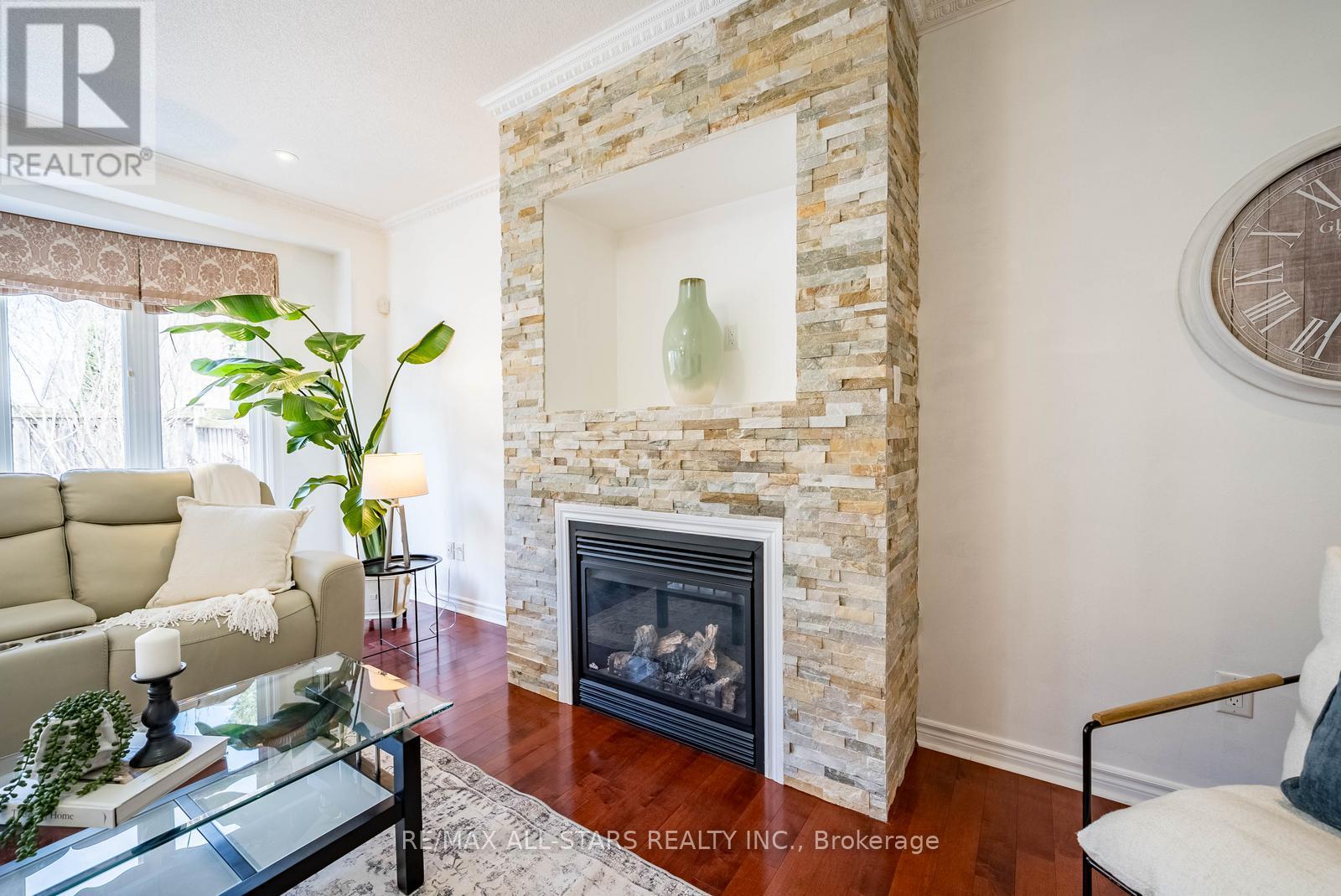 38 Sugardale Street, Whitchurch-Stouffville, Ontario  L4A 0B7 - Photo 27 - N13029900