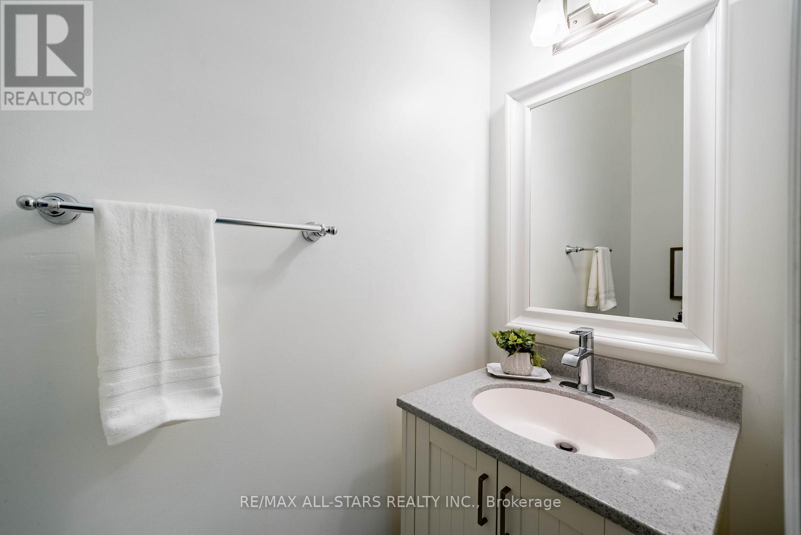 38 Sugardale Street, Whitchurch-Stouffville, Ontario  L4A 0B7 - Photo 28 - N13029900