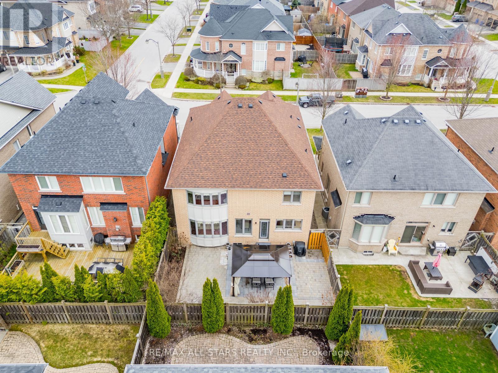 38 Sugardale Street, Whitchurch-Stouffville, Ontario  L4A 0B7 - Photo 44 - N13029900