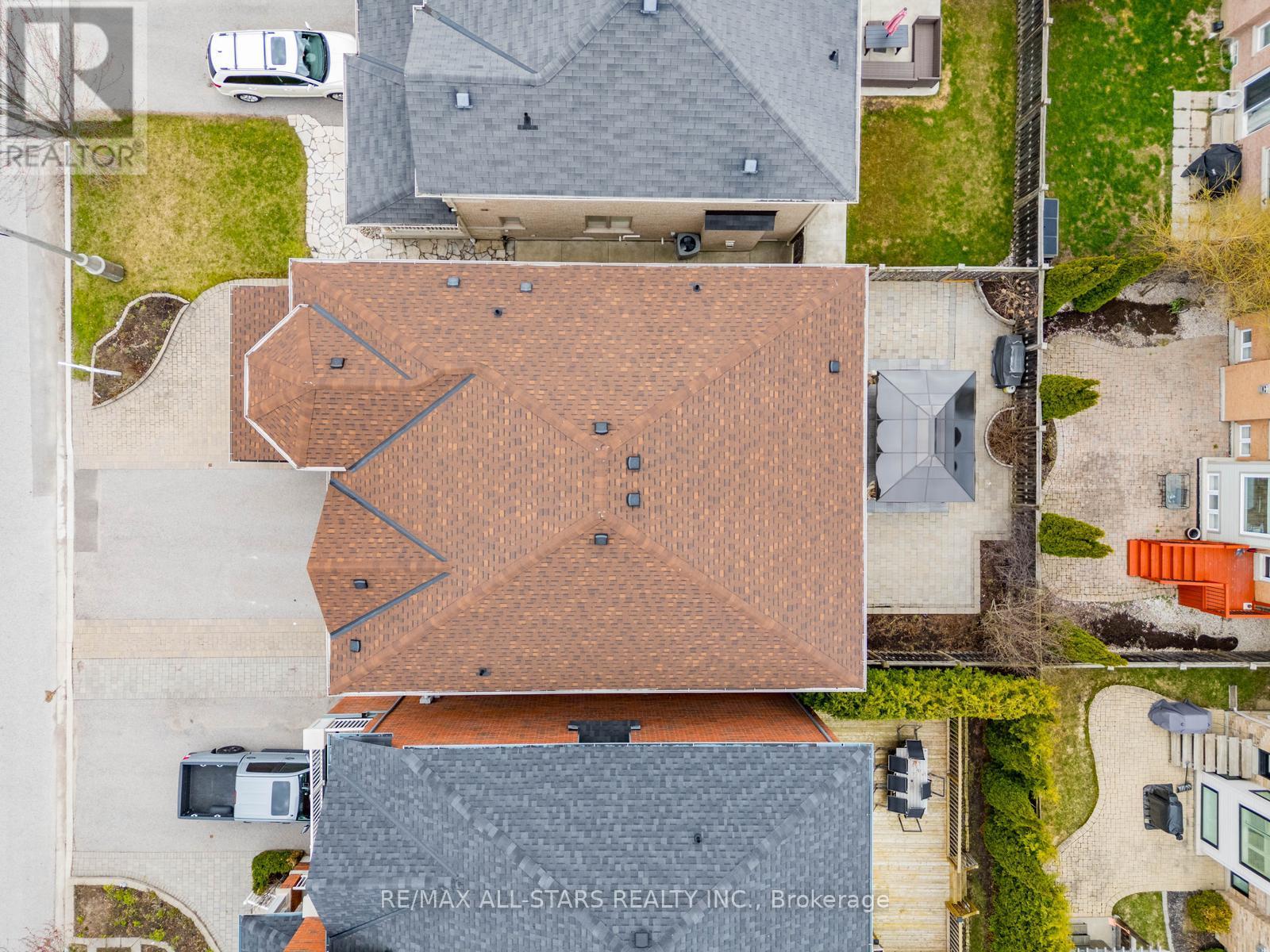 38 Sugardale Street, Whitchurch-Stouffville, Ontario  L4A 0B7 - Photo 48 - N13029900