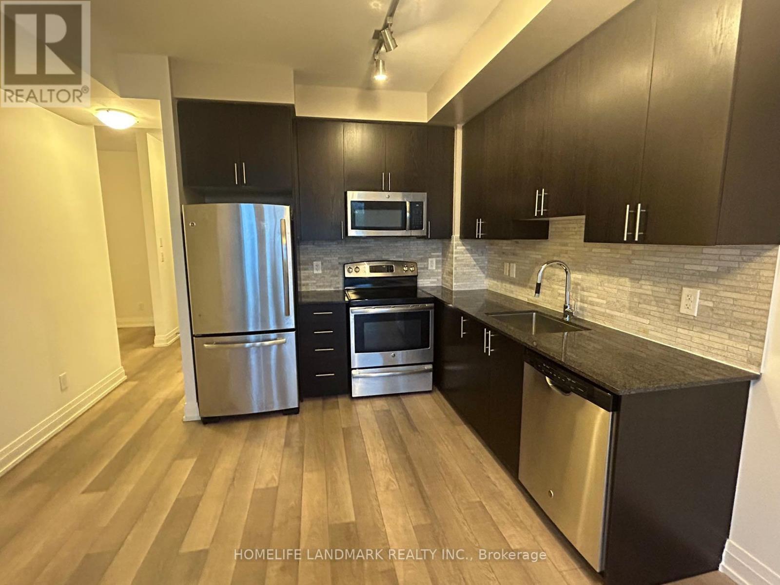 525 - 7165 Yonge Street, Markham, Ontario  L3T 0C9 - Photo 7 - N13029954