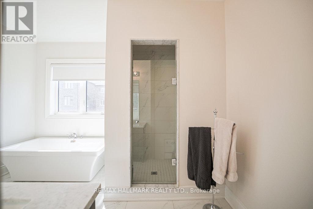 25 Kentledge Avenue, East Gwillimbury, Ontario  L9N 0W9 - Photo 39 - N13029982