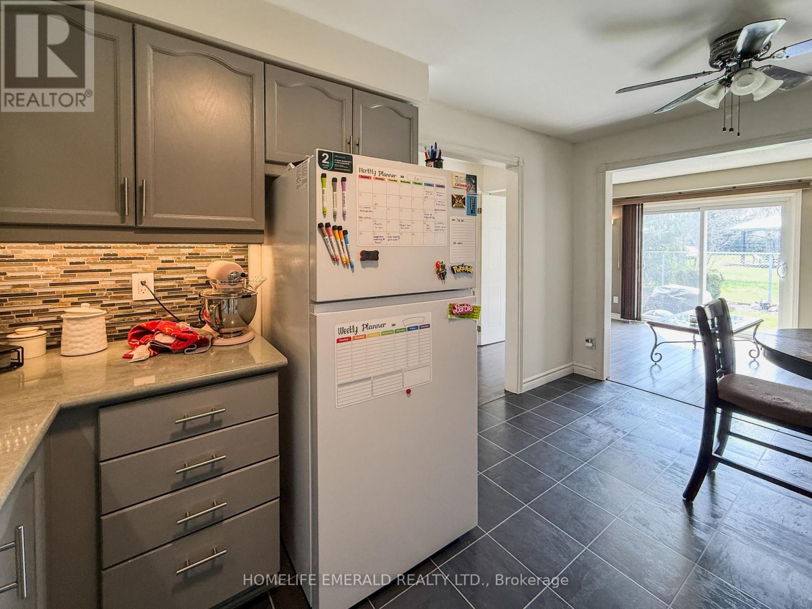 1 Potter Crescent, New Tecumseth (Tottenham), Ontario  L0G 1W0 - Photo 12 - N13030006