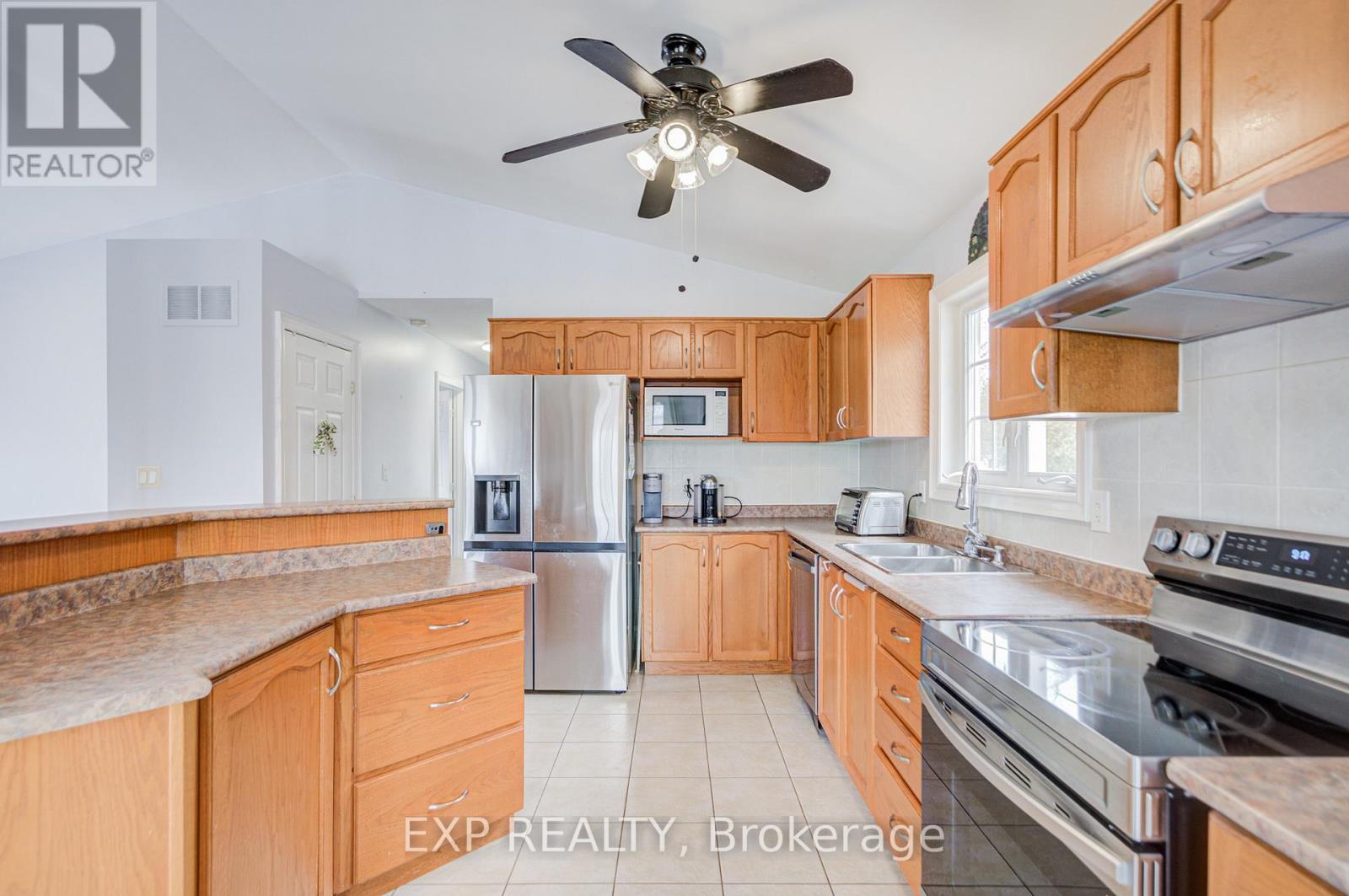 784 Rockaway Road, Georgina, Ontario  L0E 1S0 - Photo 11 - N13030016