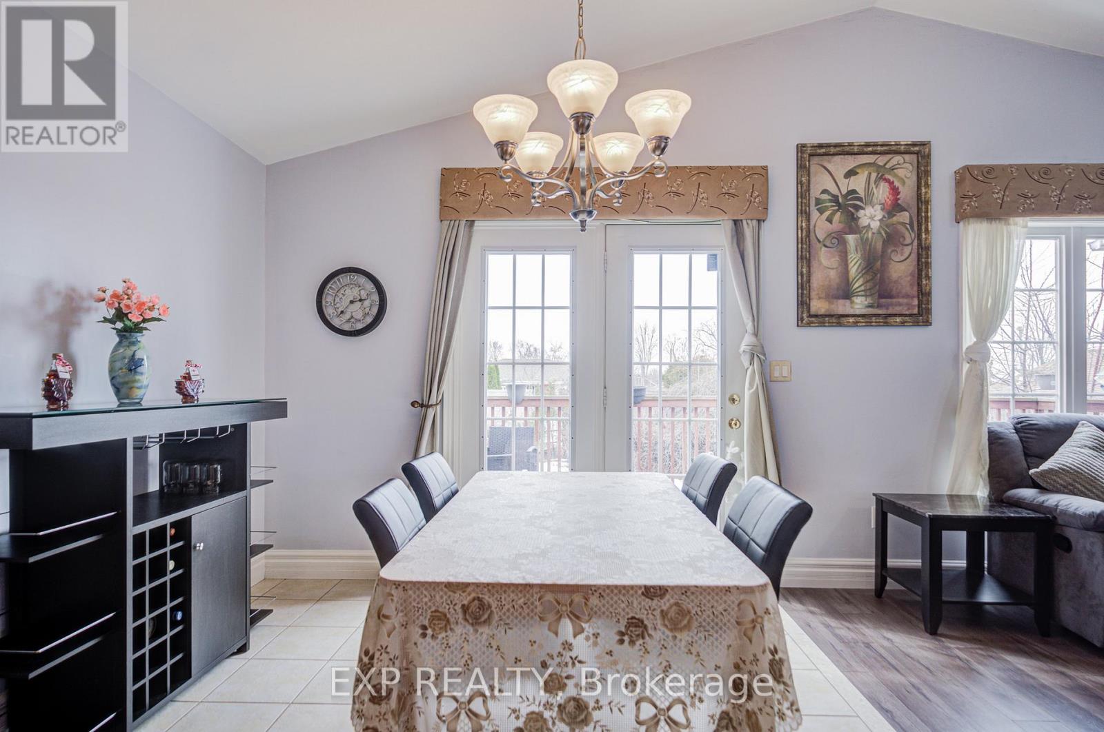 784 Rockaway Road, Georgina, Ontario  L0E 1S0 - Photo 9 - N13030016