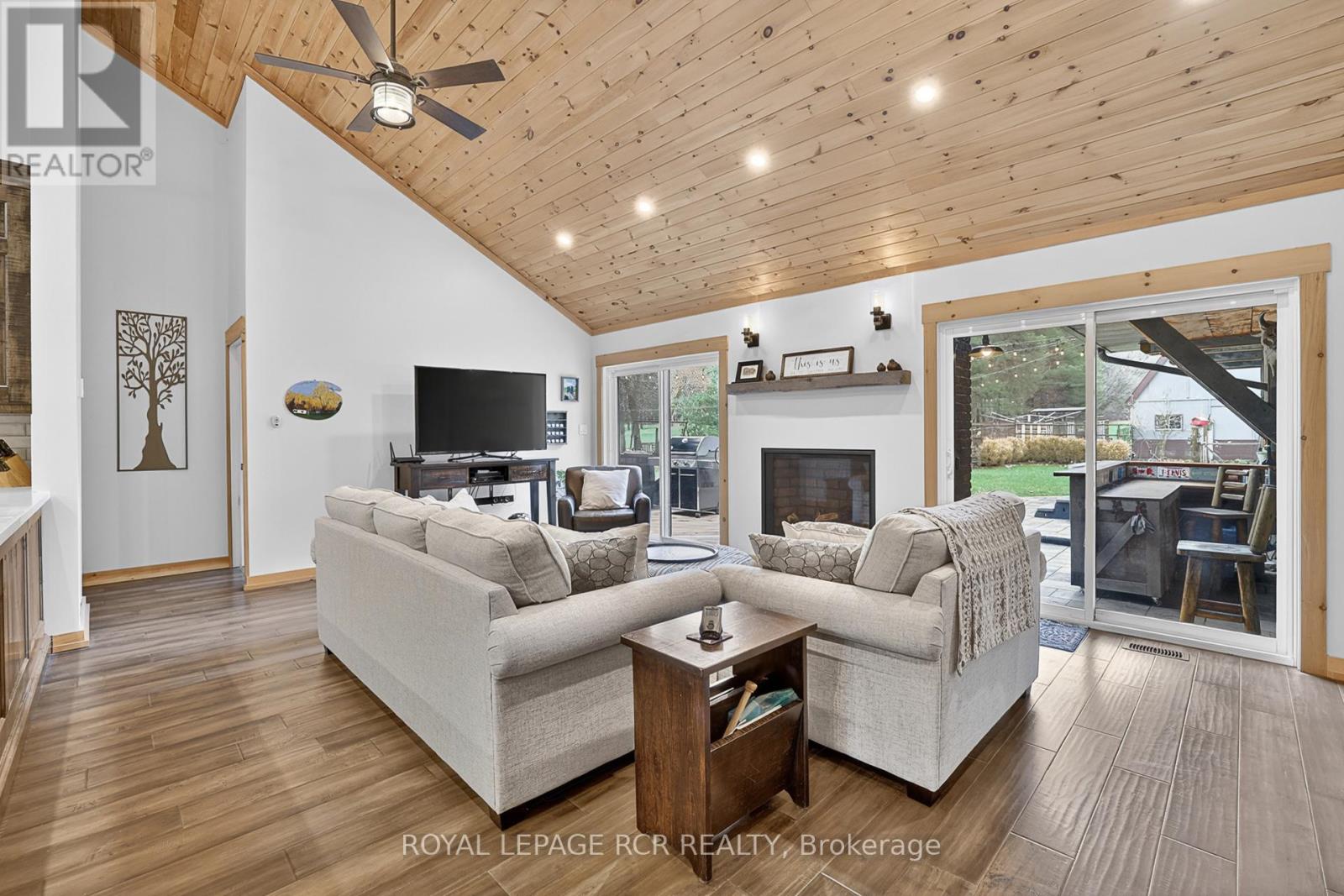 4143 Vivian Road, Whitchurch-Stouffville, Ontario  L4A 2A7 - Photo 14 - N13030020