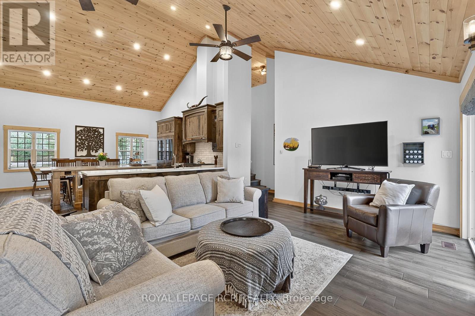 4143 Vivian Road, Whitchurch-Stouffville, Ontario  L4A 2A7 - Photo 15 - N13030020