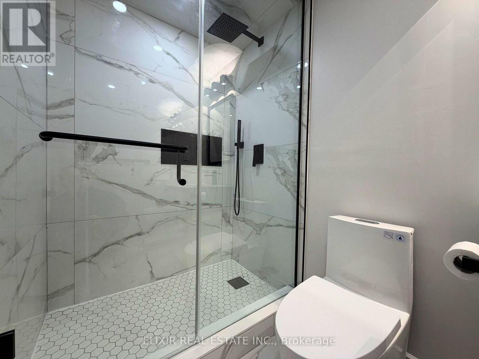 27 Belay Bend, East Gwillimbury, Ontario  L9N 0V8 - Photo 13 - N13030068