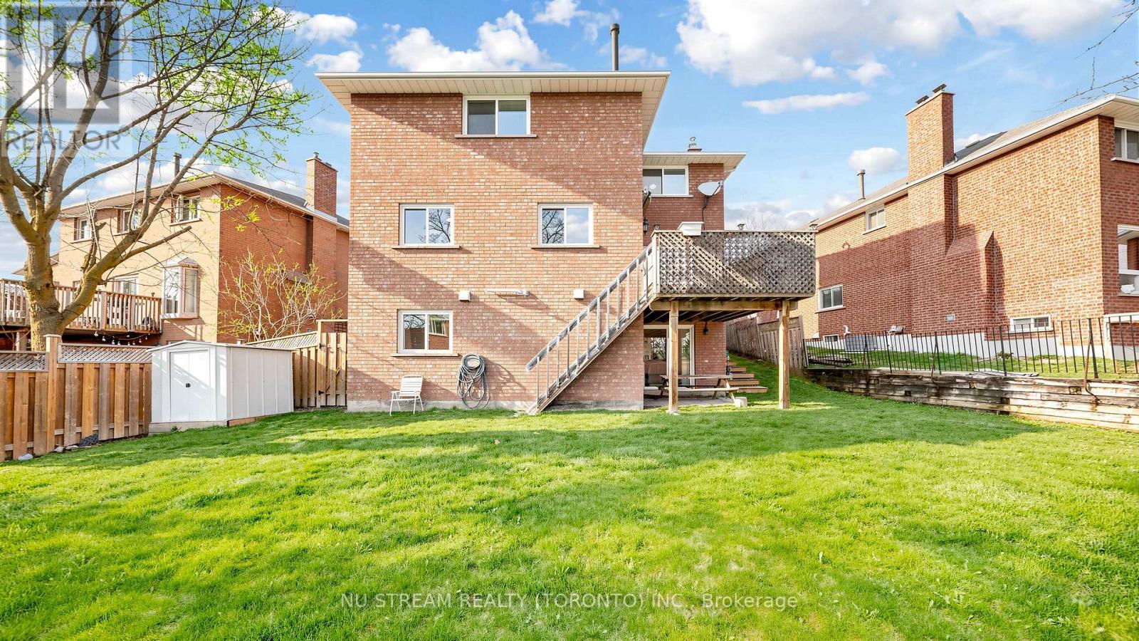 528 Veale Place, Newmarket, Ontario  L3Y 8H9 - Photo 29 - N13030088