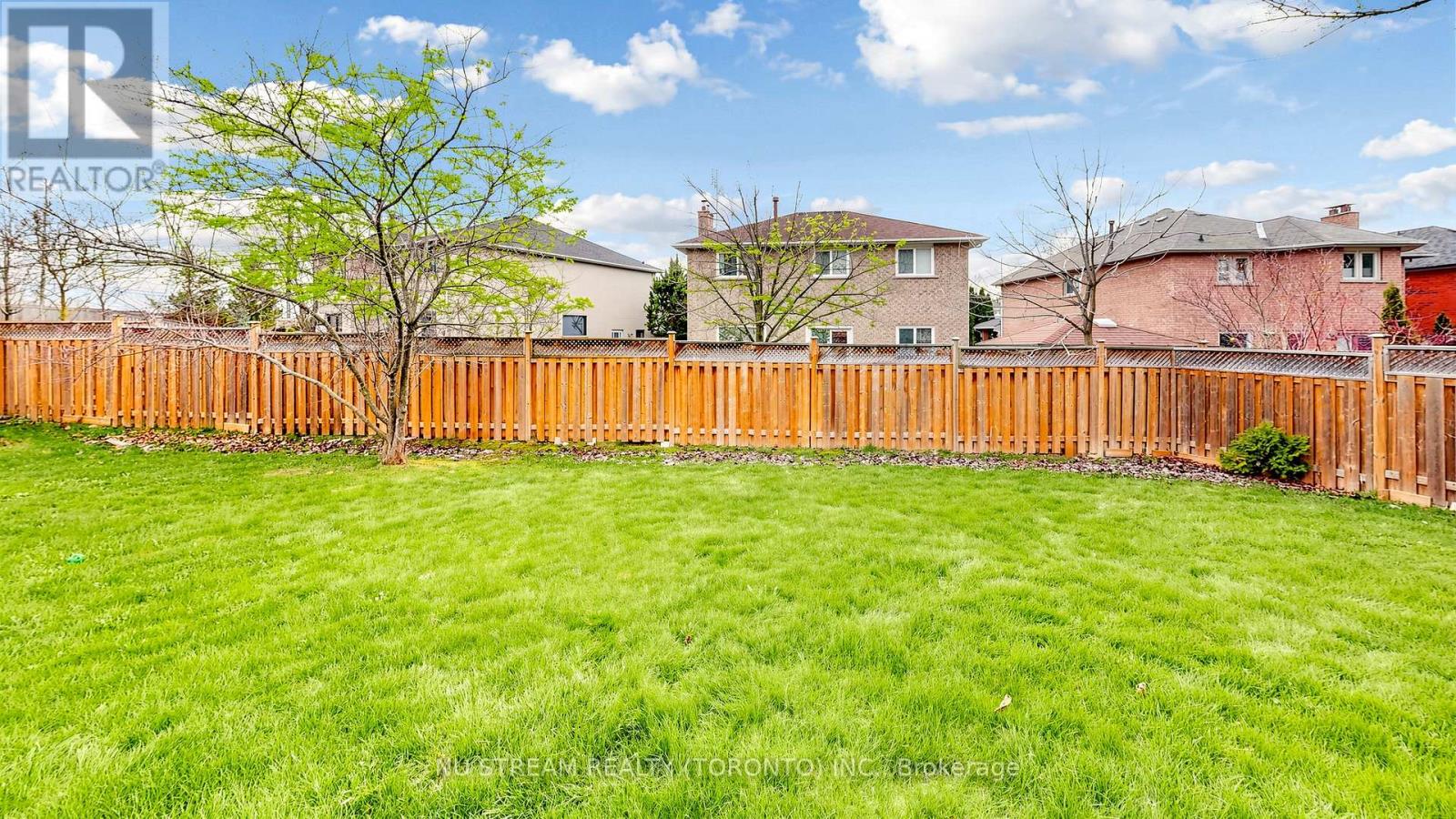 528 Veale Place, Newmarket, Ontario  L3Y 8H9 - Photo 32 - N13030088