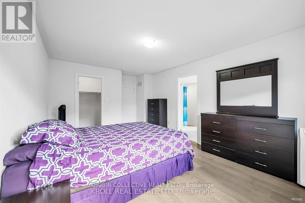 26 Frederick Taylor Way, East Gwillimbury, Ontario  L0G 1M0 - Photo 16 - N13030100