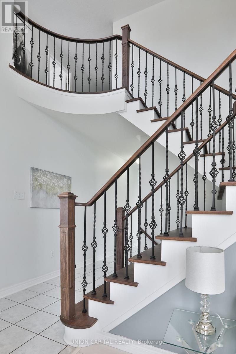 81 Ten Oaks Boulevard, Vaughan, Ontario  L4K 5G3 - Photo 5 - N13030122