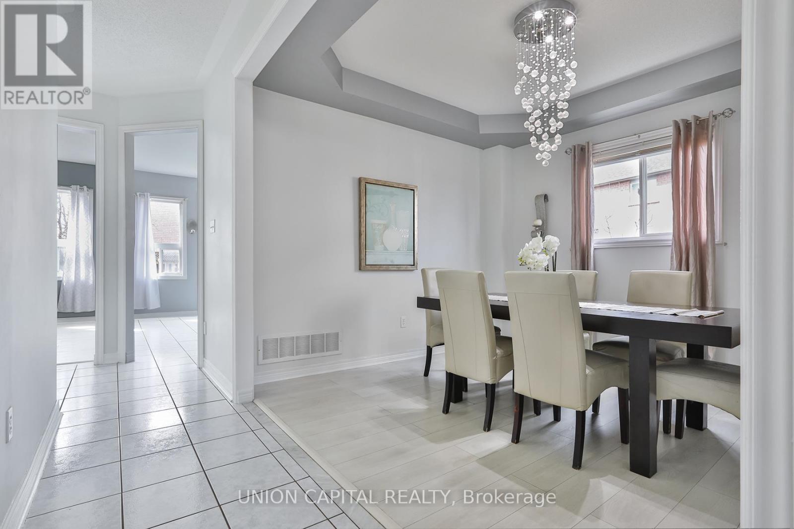 81 Ten Oaks Boulevard, Vaughan, Ontario  L4K 5G3 - Photo 9 - N13030122