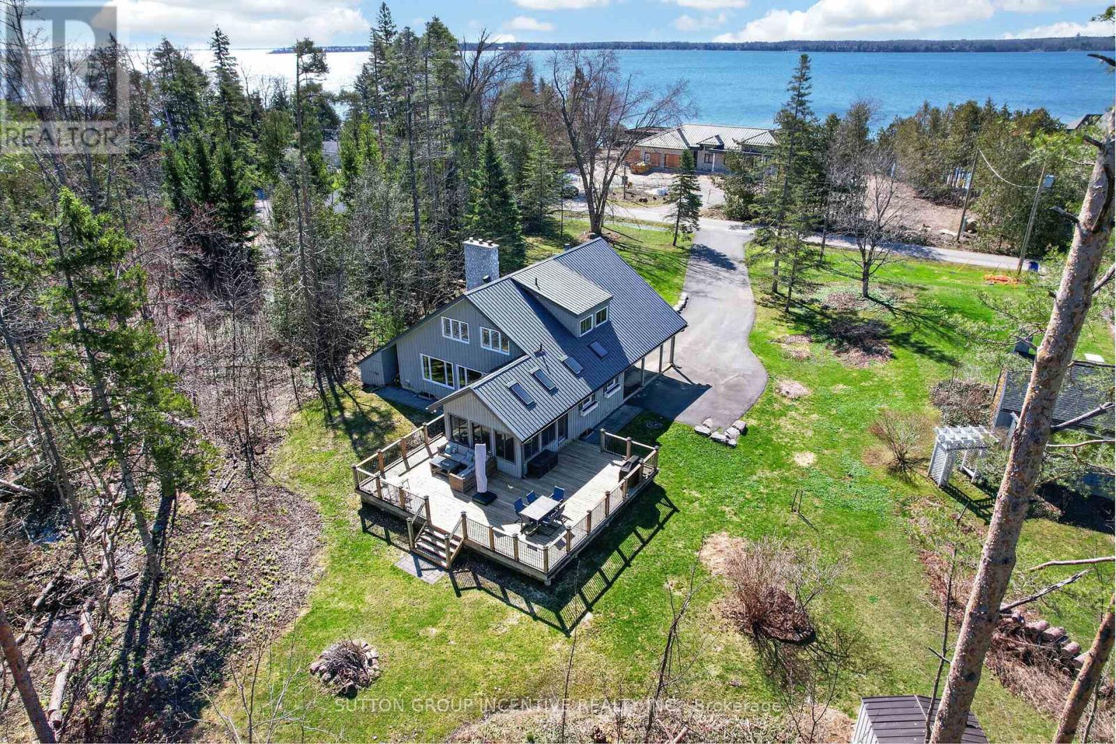 24 Brambel Road, Oro-Medonte, Ontario  L0L 2L0 - Photo 2 - S13029744