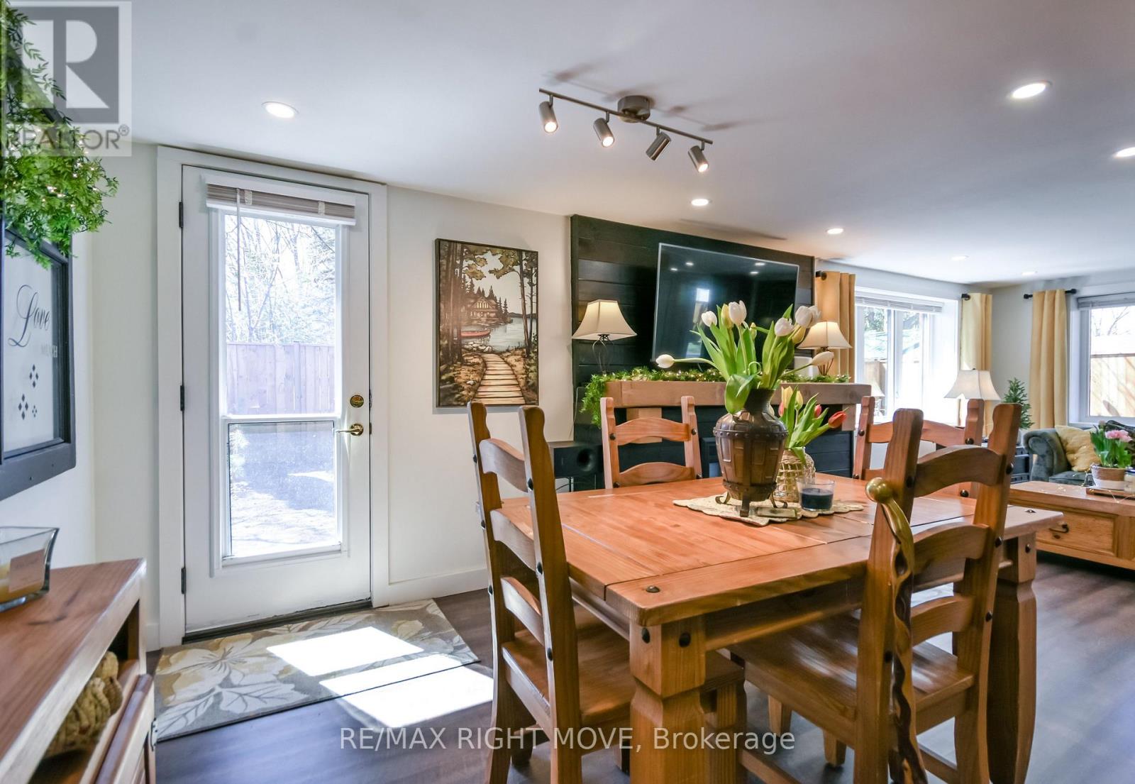 51 Walker Avenue, Orillia, Ontario  L3V 6G9 - Photo 16 - S13029916