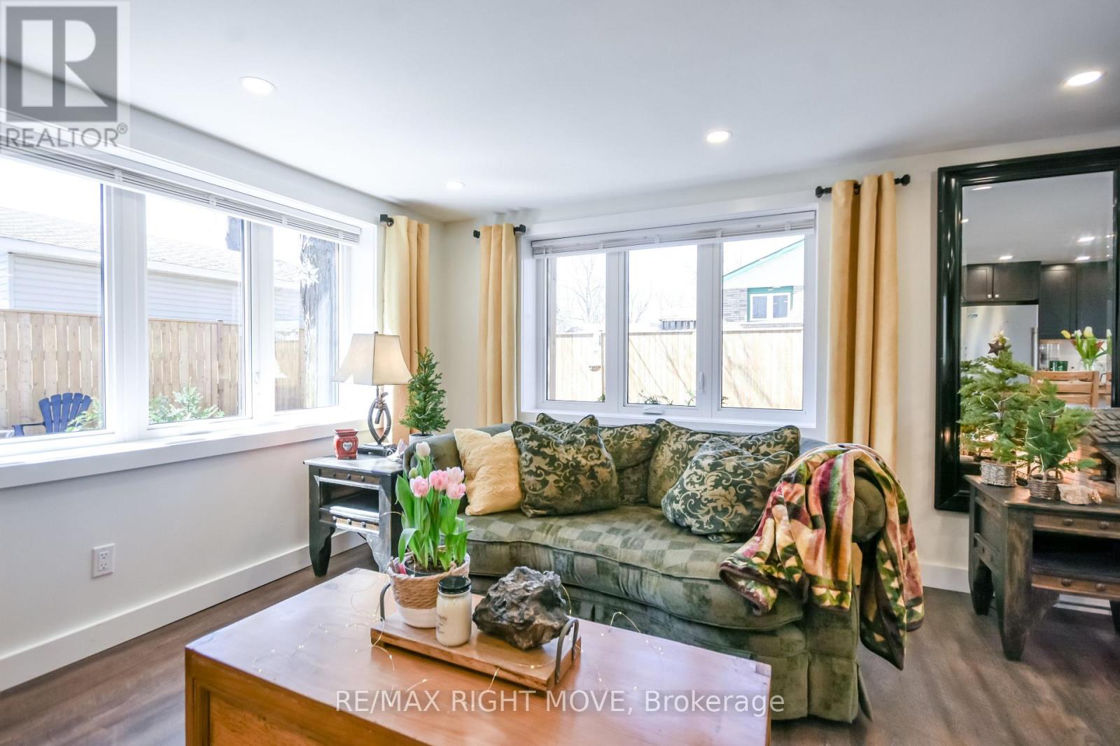 51 Walker Avenue, Orillia, Ontario  L3V 6G9 - Photo 21 - S13029916