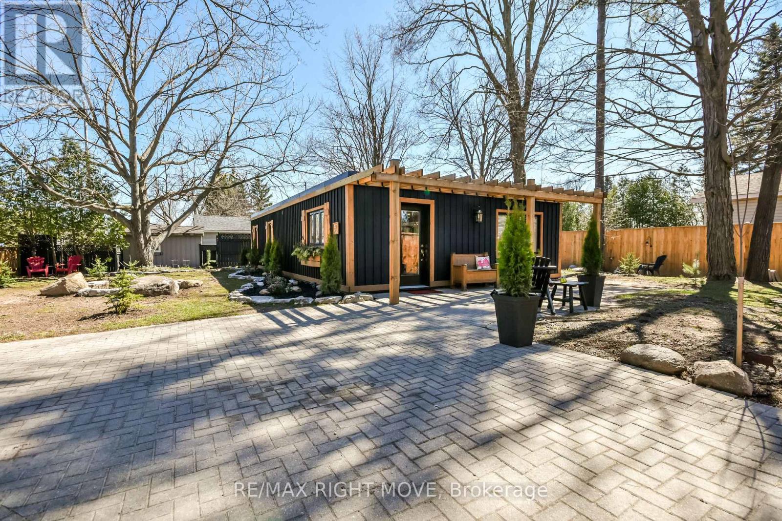 51 Walker Avenue, Orillia, Ontario  L3V 6G9 - Photo 36 - S13029916