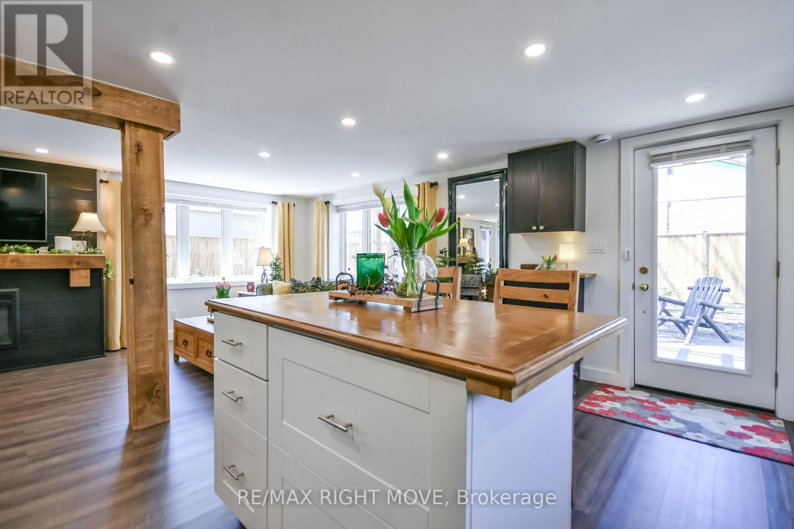 51 Walker Avenue, Orillia, Ontario  L3V 6G9 - Photo 8 - S13029916