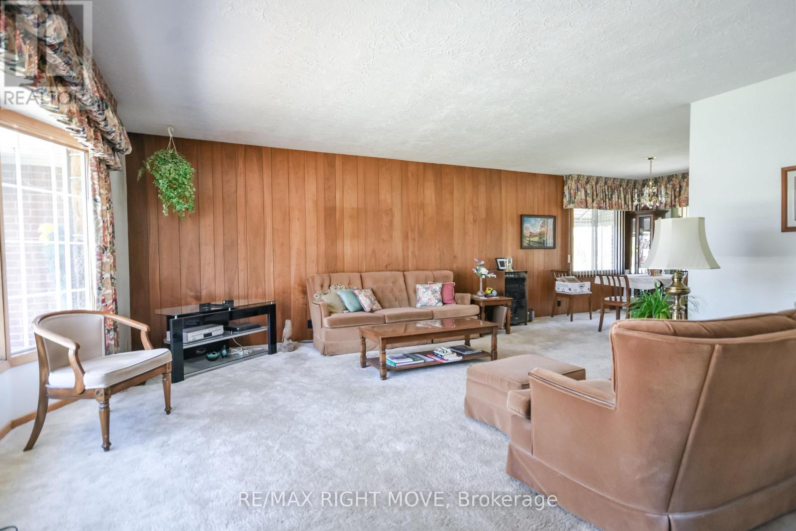 978 15/16 Side Road E, Oro-Medonte, Ontario  L0L 1T0 - Photo 11 - S13029948