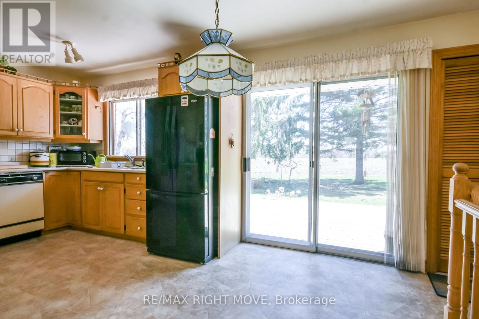 978 15/16 Side Road E, Oro-Medonte, Ontario  L0L 1T0 - Photo 18 - S13029948