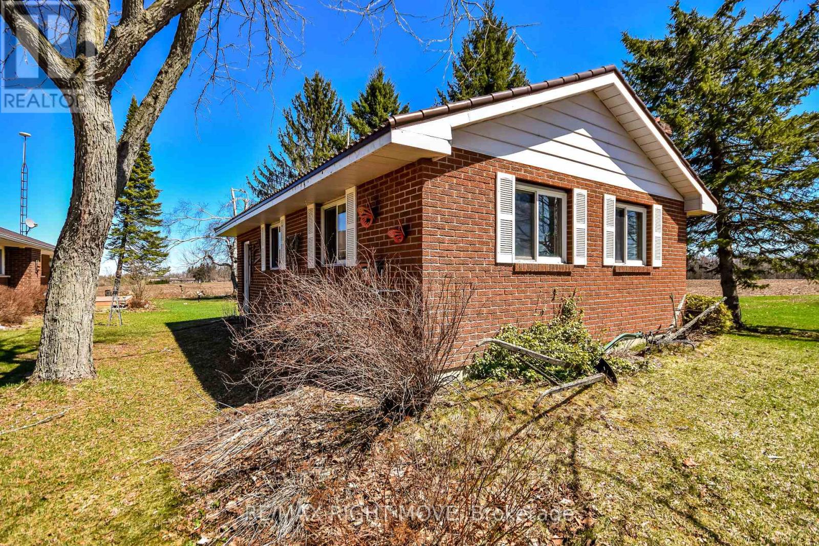 978 15/16 Side Road E, Oro-Medonte, Ontario  L0L 1T0 - Photo 45 - S13029948