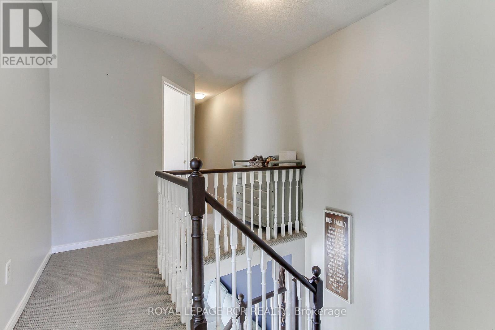 74 Drake Drive, Barrie (Painswick South), Ontario  L4N 8X4 - Photo 24 - S13030060