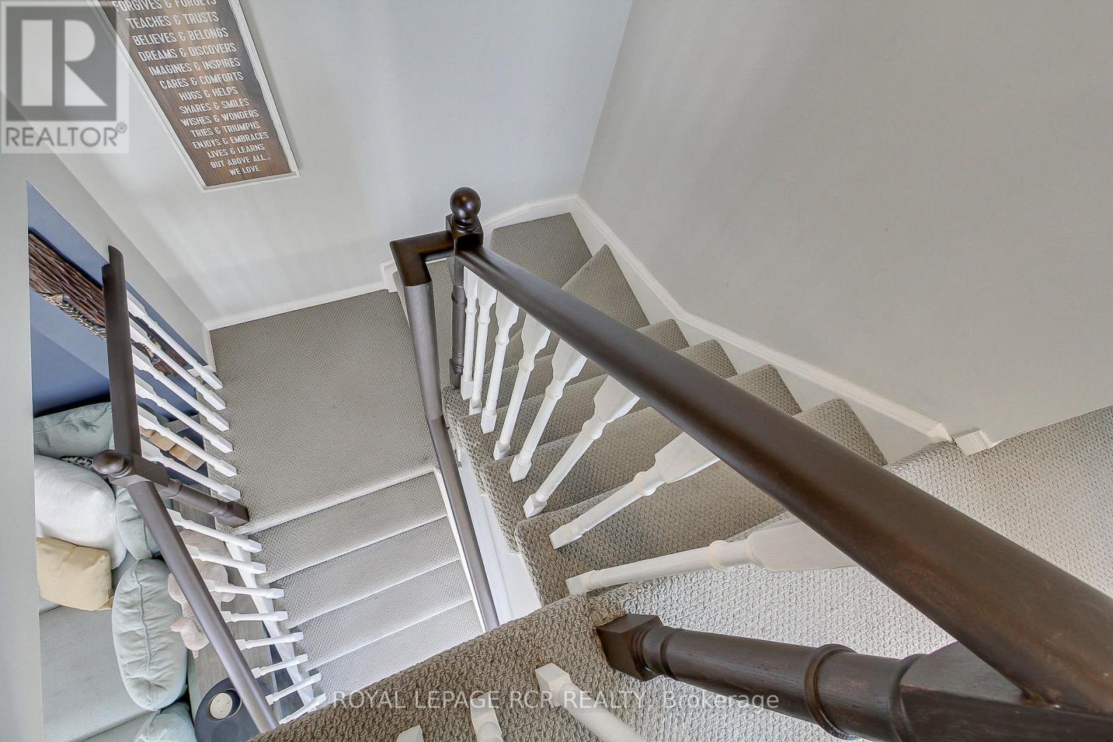 74 Drake Drive, Barrie (Painswick South), Ontario  L4N 8X4 - Photo 25 - S13030060