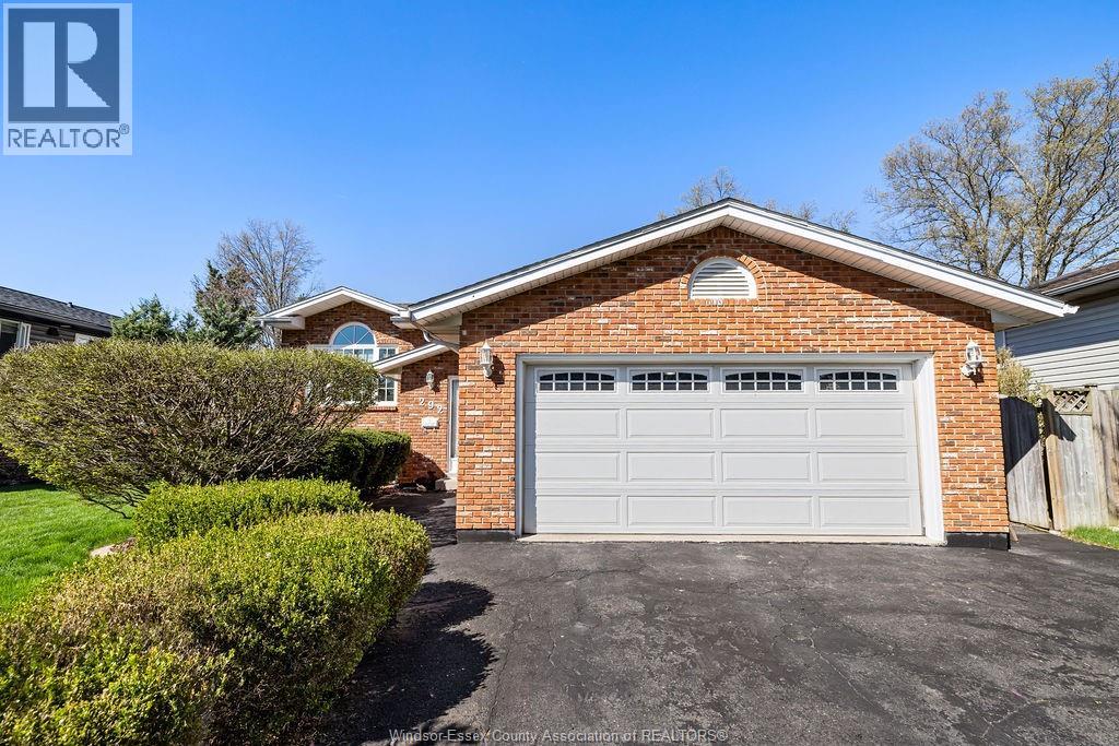 292 Ramblewood, Lasalle, Ontario  N9J 3B3 - Photo 3 - 26008893