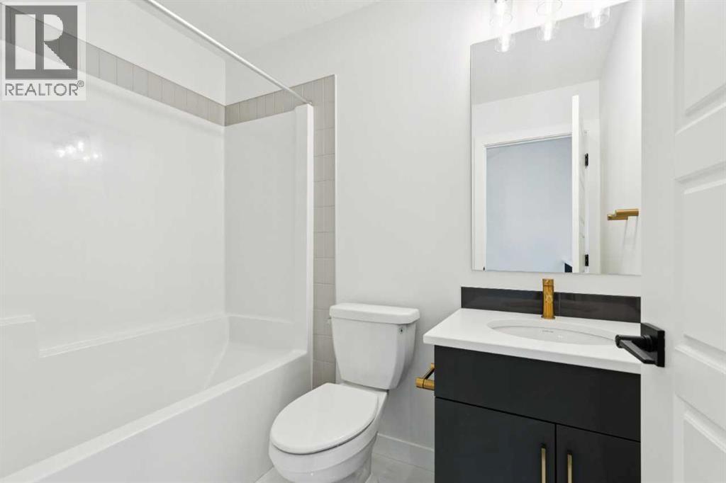 499 Lawthorn Way SE, Airdrie, Alberta  T4A 3N9 - Photo 32 - A2282644