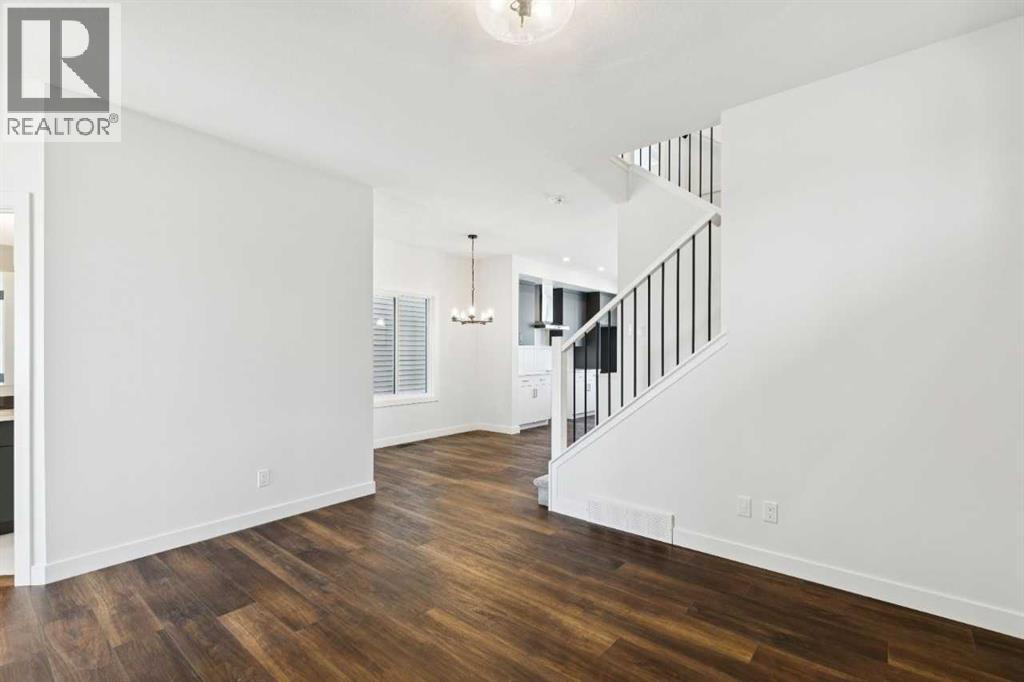 499 Lawthorn Way SE, Airdrie, Alberta  T4A 3N9 - Photo 9 - A2282644