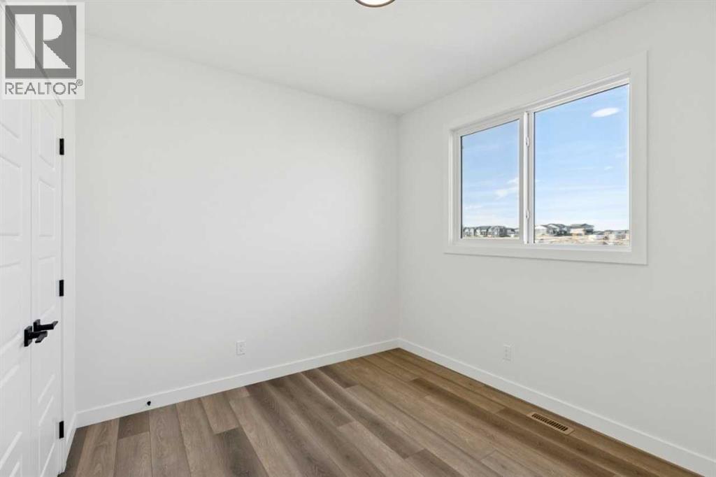240 Layton Link SE, Airdrie, Alberta  T4A 3R7 - Photo 26 - A2284664