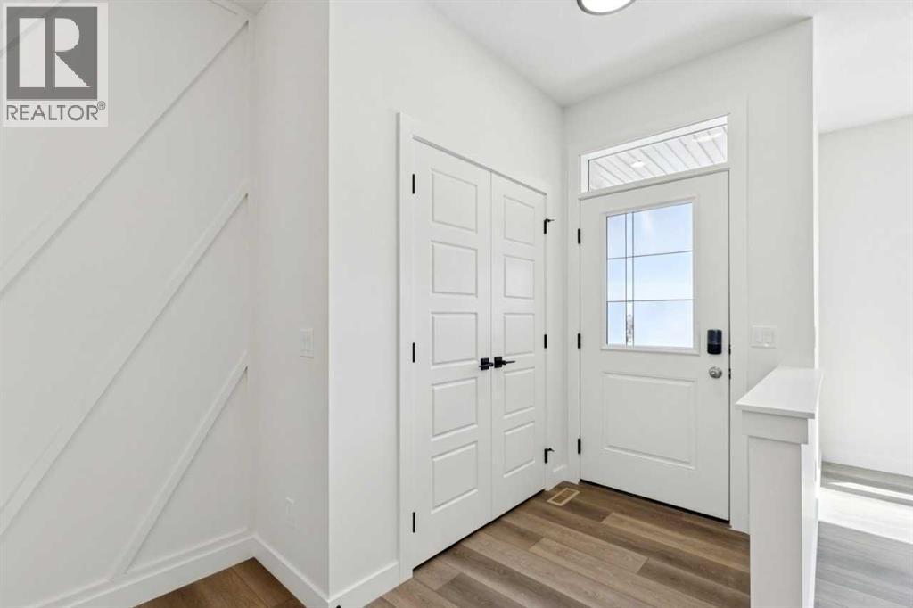 240 Layton Link SE, Airdrie, Alberta  T4A 3R7 - Photo 4 - A2284664