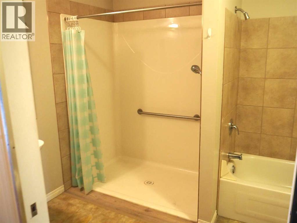 6195 Orr Drive, Red Deer, Alberta  T4P 4C1 - Photo 10 - A2303924