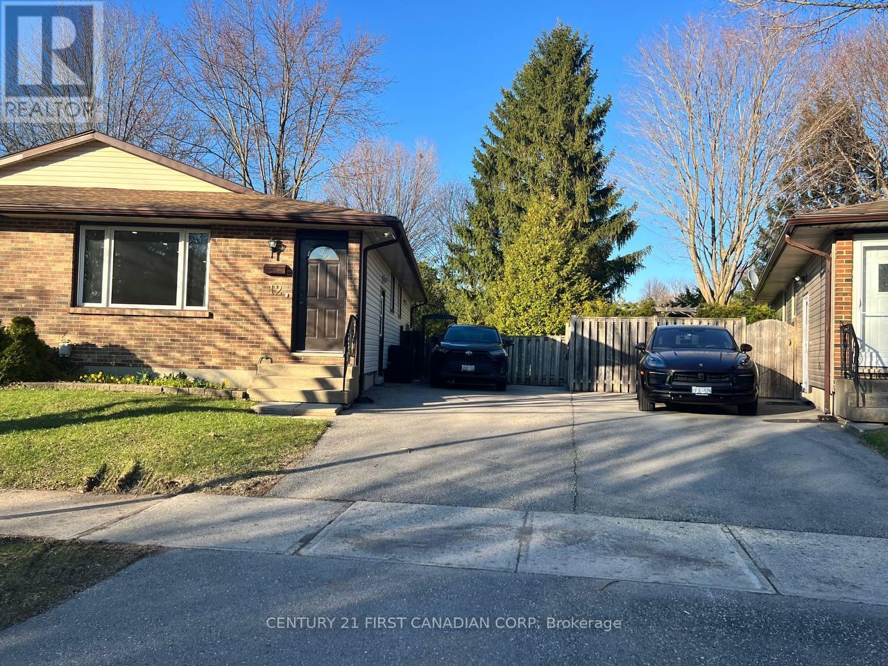 12 Wenlock Crescent, London North, Ontario  N6G 3B6 - Photo 1 - X13030266