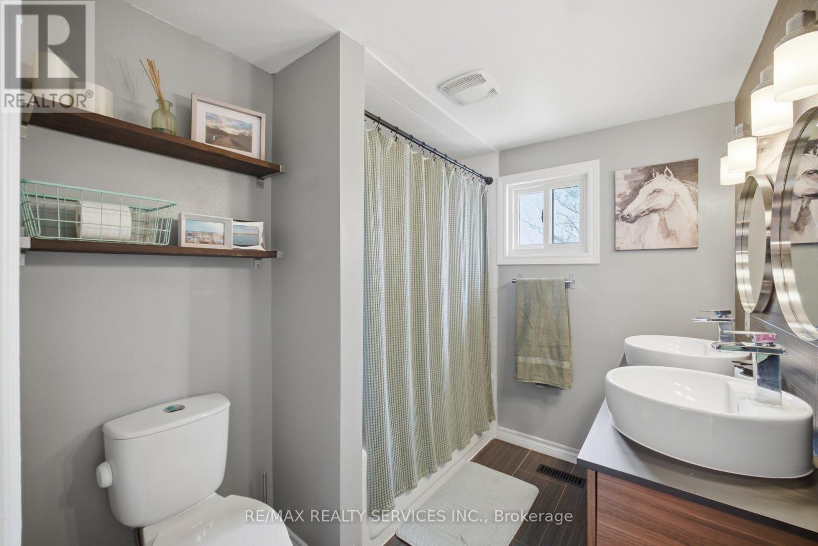 48 Terryhill Square, Brampton, Ontario  L6Z 1N1 - Photo 29 - W13029710