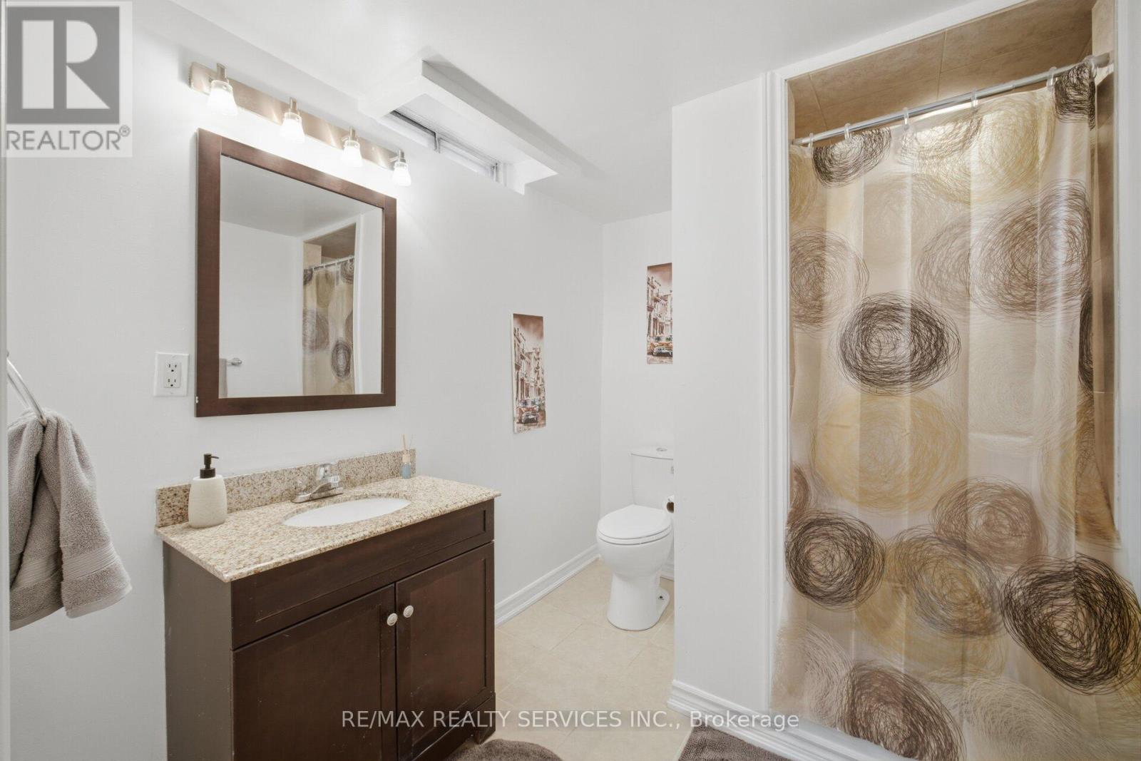 48 Terryhill Square, Brampton, Ontario  L6Z 1N1 - Photo 35 - W13029710