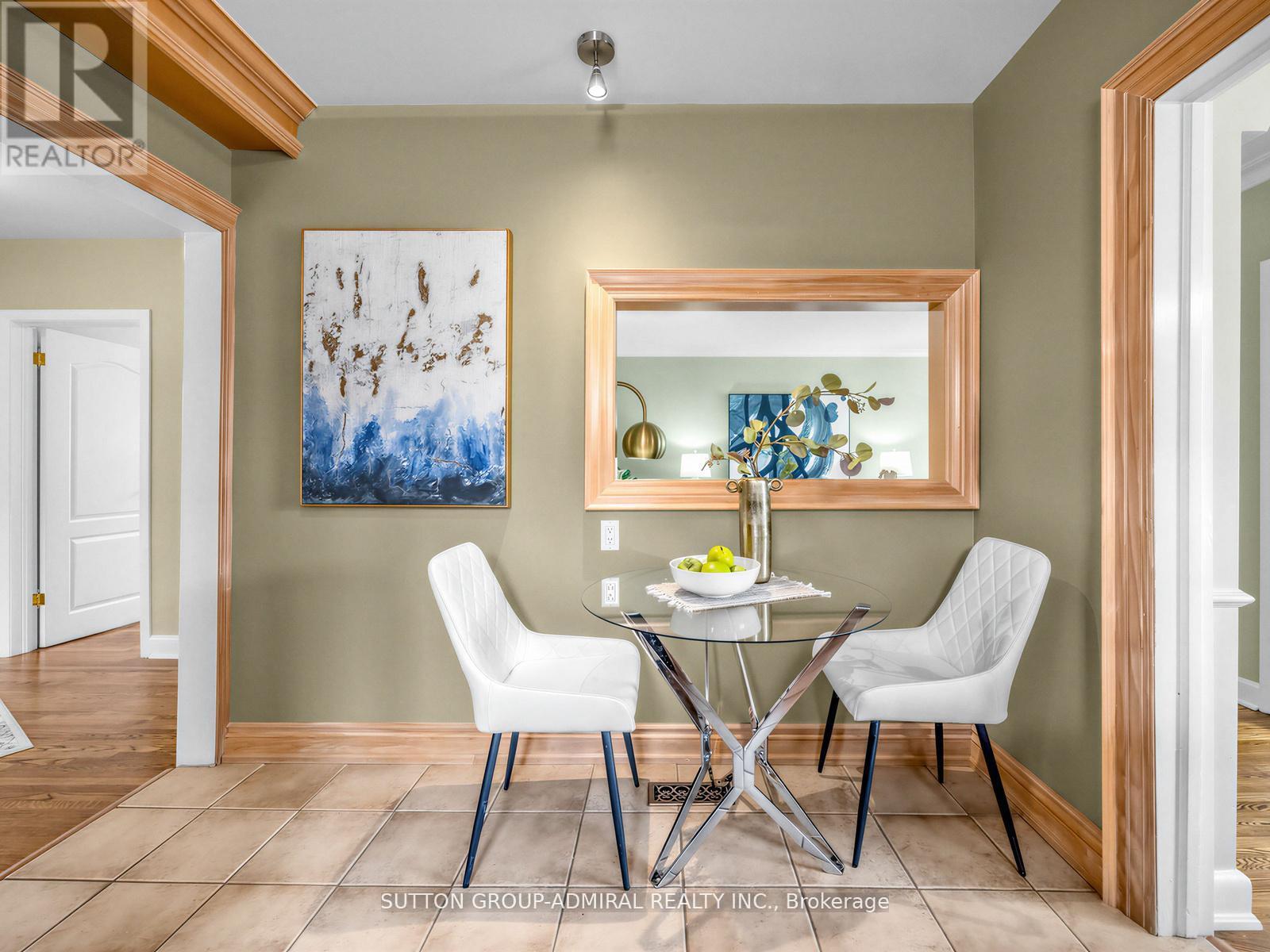 24 Billingham Road, Toronto, Ontario  M9B 3X1 - Photo 15 - W13029758