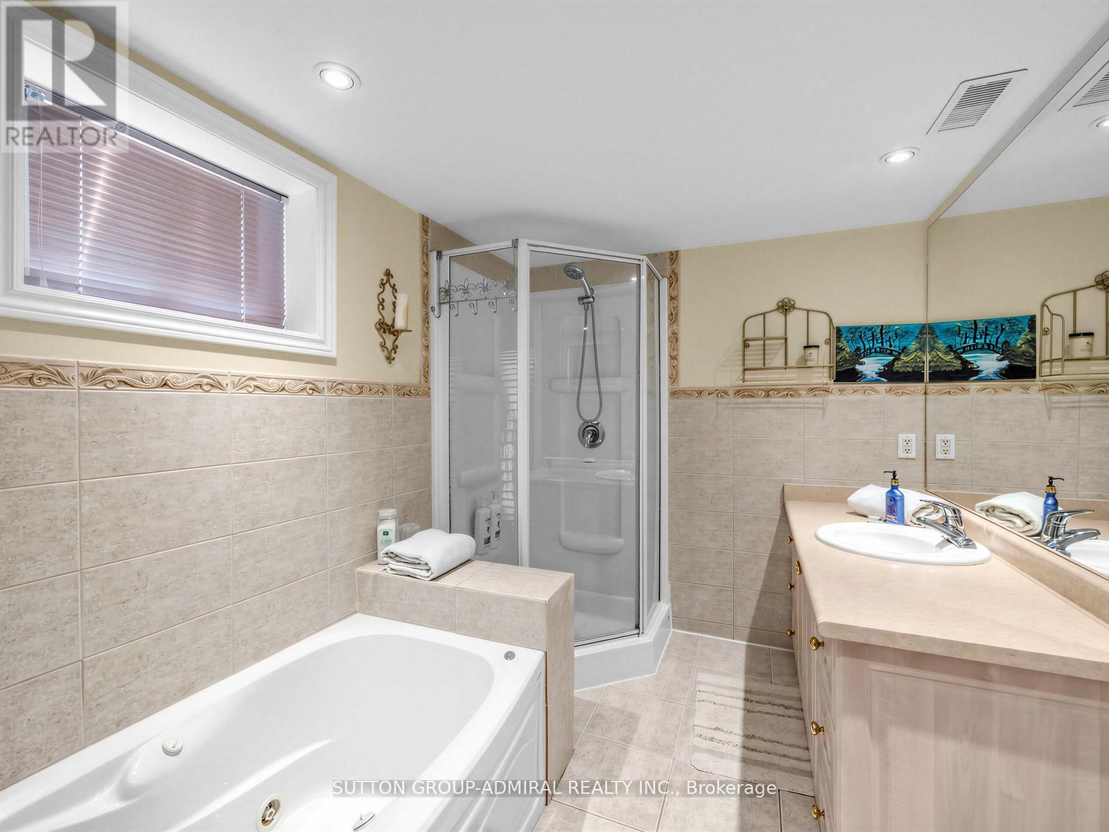 24 Billingham Road, Toronto, Ontario  M9B 3X1 - Photo 32 - W13029758