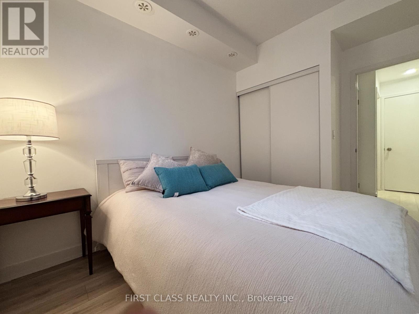 514 - 1127 Cooke Boulevard, Burlington, Ontario  L7T 4A8 - Photo 8 - W13029778