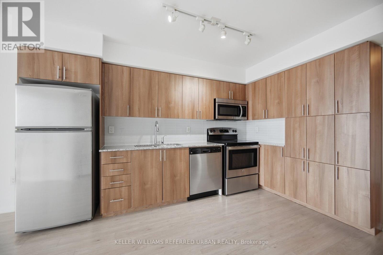 741 - 830 Lawrence Avenue, Toronto, Ontario  M6A 0B6 - Photo 10 - W13029782