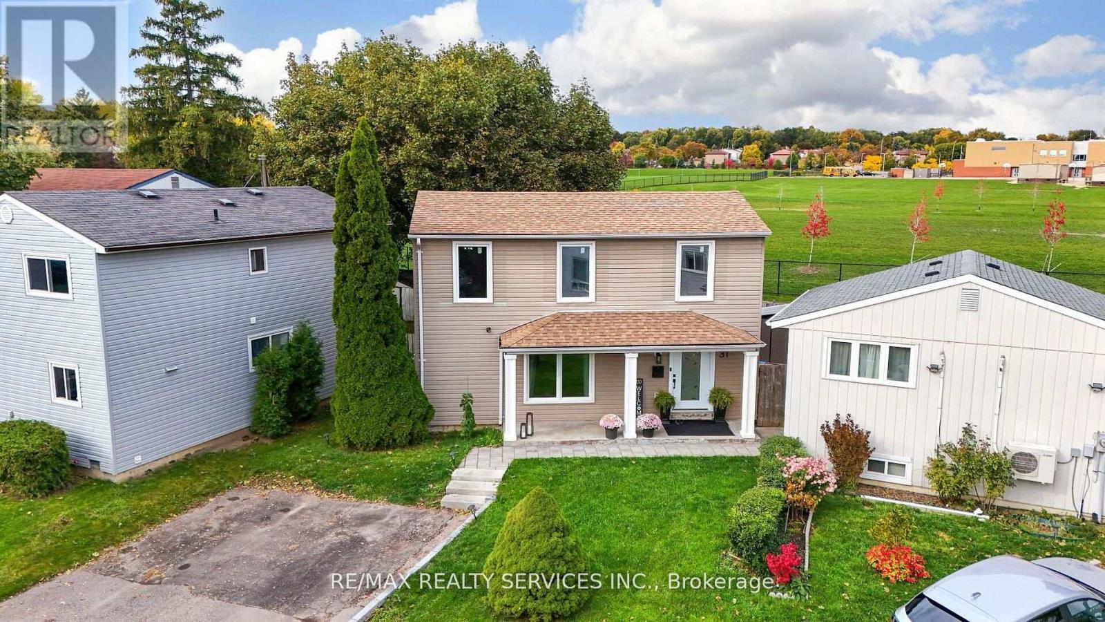 31 Huntingwood Crescent, Brampton, Ontario  L6S 1S5 - Photo 2 - W13029818